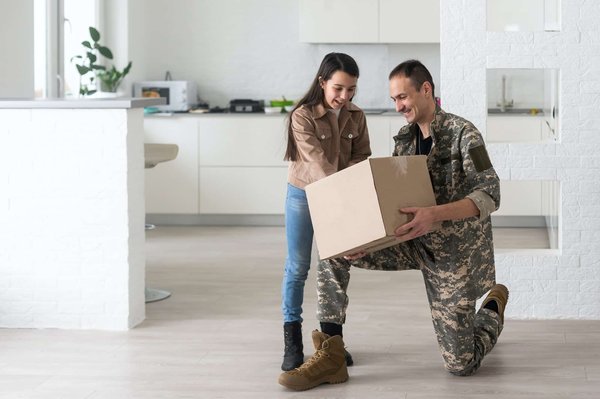 Déménagement militaire : démarches, planification, ressources et avantages